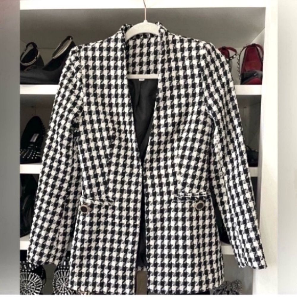 New Print Open Front Tweed Blazer Size  XS